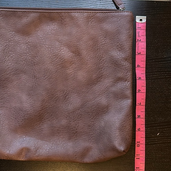 Free People vegan leather pouch - Picture 5 of 5